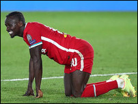 ����� ����