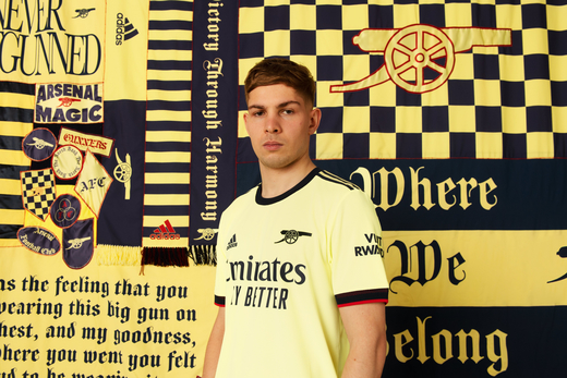 Новая выездная форма Арсенала на сезон 2021/22 Новая выездная форма Арсенала на сезон 2021/22