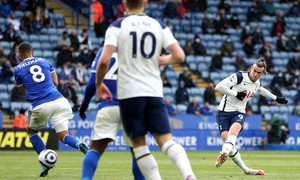 ����� ����