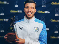 ����� ����