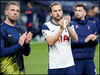 ����� ����