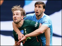 ����� ����