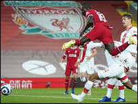 ����� ����