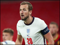 ����� ����