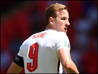 ����� ����