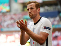 ����� ����