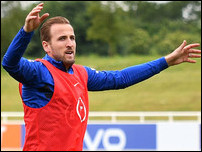 ����� ����