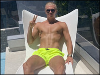 ������ ������