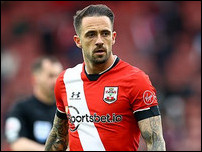 ����� ����