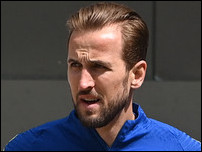 ����� ����