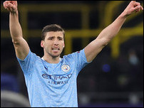 ����� ����