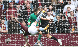 ����� ����