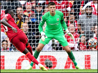 ����� ����