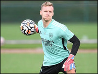 ����� ����