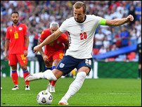 ����� ����