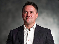 ����� ����