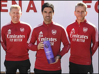 ������ ������