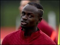 ����� ����