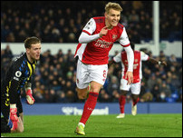 ������ ������