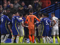 ����� � ����