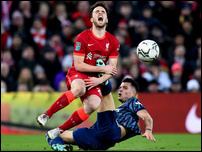 ����� ����