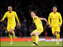 ����� ����