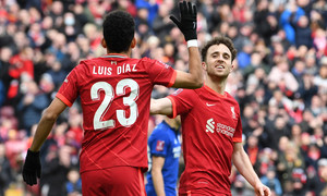 ���� ���� � ����� ����