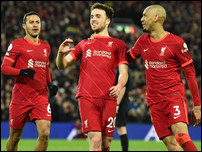 ����� ����