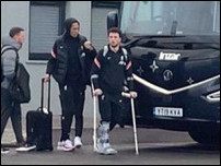 ����� ����