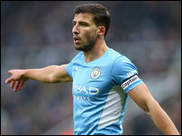 ����� ����