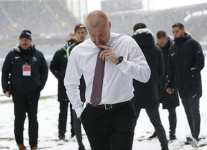 ��� ����