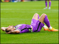 ����� ����