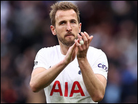 ����� ����