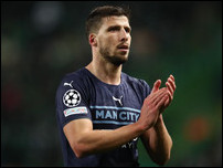 ����� ����