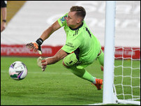 ����� ����