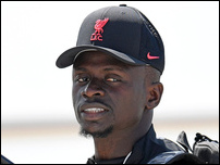 ����� ����