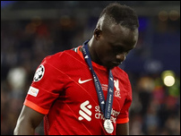 ����� ����