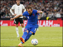 ����� ����