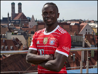 ����� ����