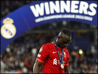 ����� ����