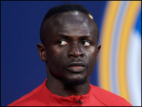 ����� ����