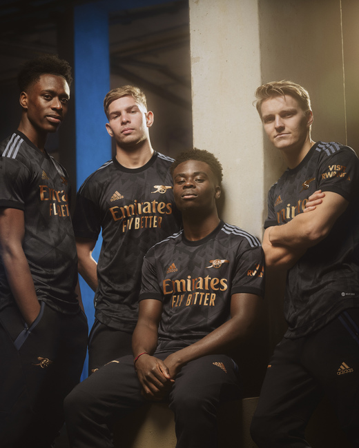 Новая выездная форма Арсенала на сезон 2022/23 Новая выездная форма Арсенала на сезон 2022/23