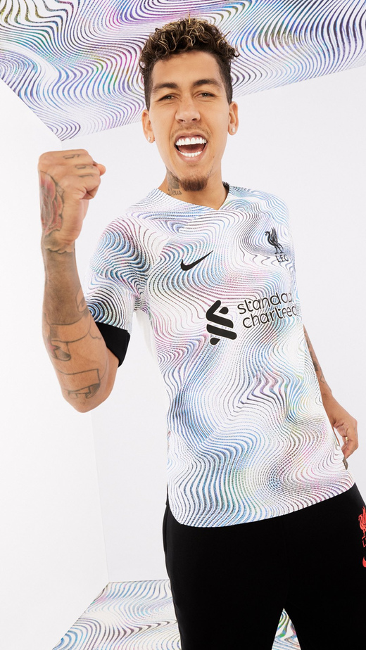 Новая выездная форма Ливерпуля Новая выездная форма Ливерпуля