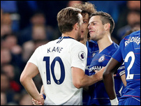 ����� ����