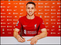 ����� ����