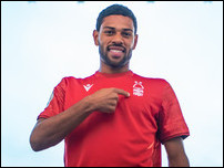 ����� ����