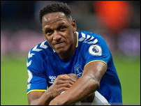 ����� ����