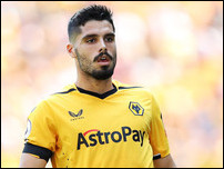 ����� ����