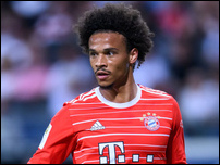 ����� ����