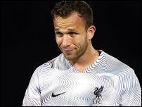 ����� ����